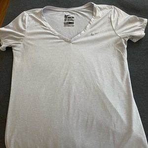 Nike drifit tee